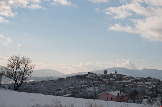 Oratino Il borgo di Oratino stock.adobe.com 