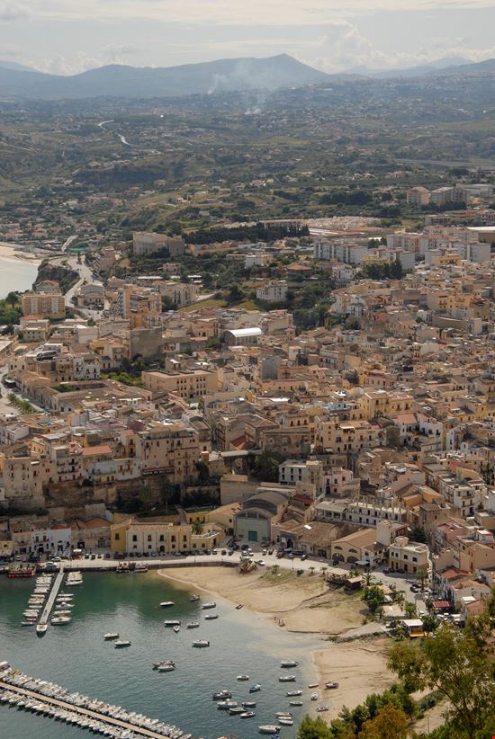 Castellammare del Golfo Castellammare del Golfo mrusty - Istockphoto.com 