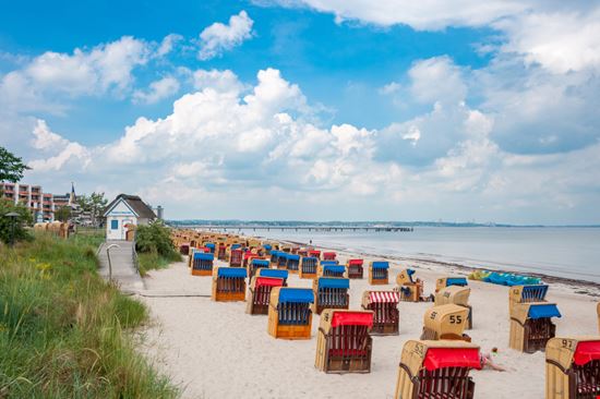 Travemunde Travemunde Juergen Wackenhut / Shutterstock.com 