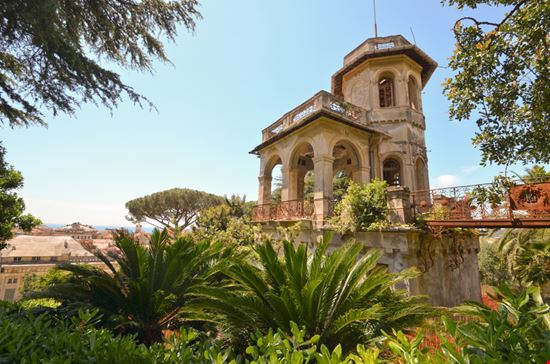 Giardino di Palazzo Rocca Giardino di Palazzo Rocca Gigi Peis - Shutterstock.com 
