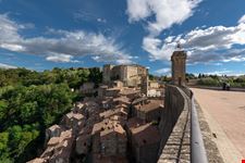 Mura di Sorano