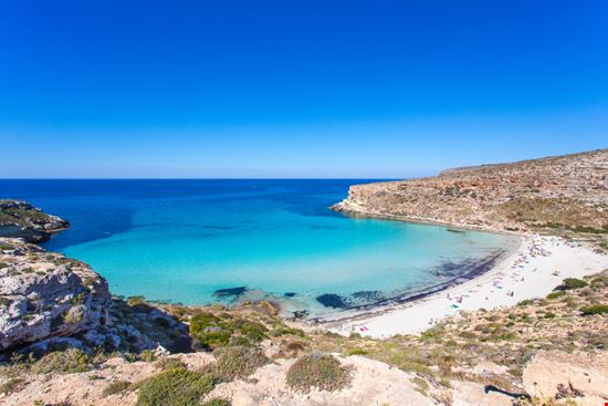 Spiaggia dei Conigli Lampedusa jackbolla - Shutterstock.com 