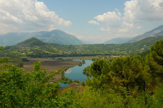 Posta Fibreno Il lago della Posta marco branchi - Shutterstock.com 