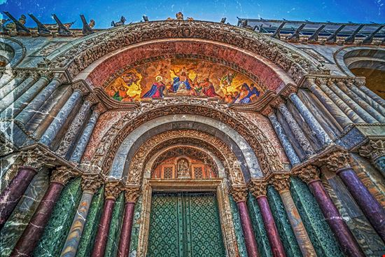 Basilica of San Marco Venice Ioan Florin Cnejevici - Shutterstock.com 
