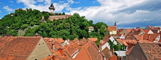 Graz Schlossberg stock.adobe.com 