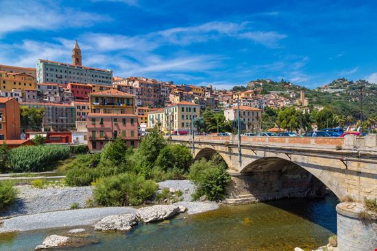 Ventimiglia Ventimiglia S-F - Shutterstock.com 