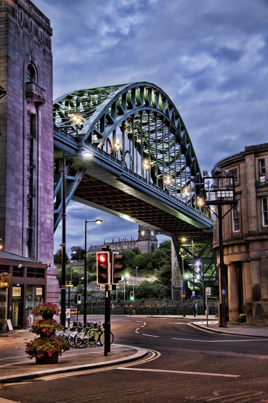 Tyne Bridge Tyne Bridge Daniel Dent - Shutterstock.com 