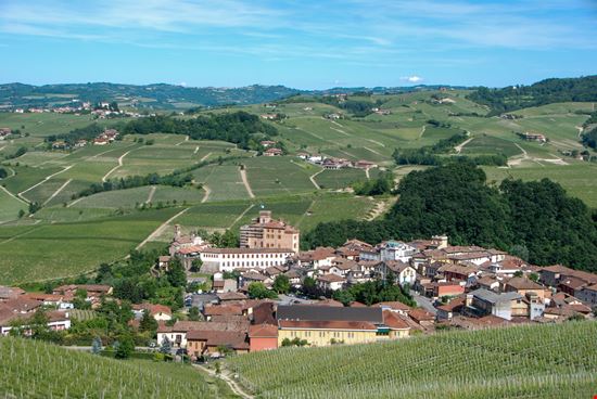 Barolo Barolo Coscarella Gianfranco - Istockphoto.com 