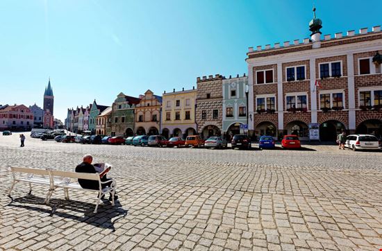 Telc Telc CHEN MIN CHUN - Shutterstock.com CHEN MIN CHUN