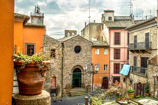 Montefiascone Montefiascone Luca Lorenzelli - Shutterstock.com Luca Lorenzelli