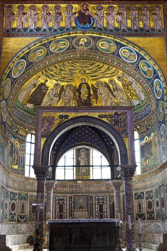 Basilica Eufrasiana Basilica Eufrasiana WitR - Shutterstock.com 