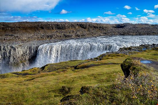 Cascata di Dettifoss Cascata di Dettifoss anderm - Shutterstock.com 