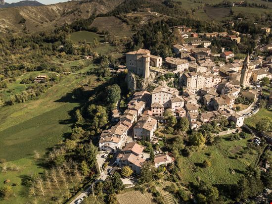 Sant'Agata Feltria Scorci del borgo Shutterstock.com 