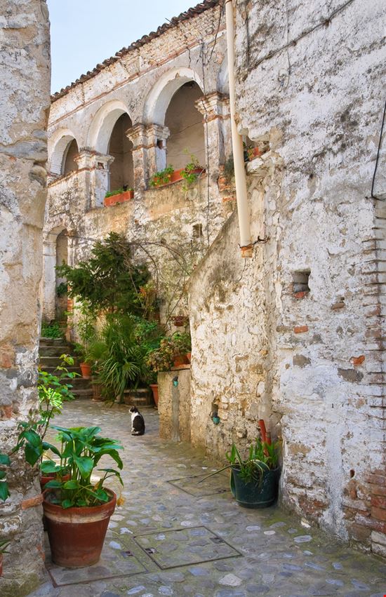 Tursi il borgo autentico nel cuore della Basilicata Shutterstock.com 