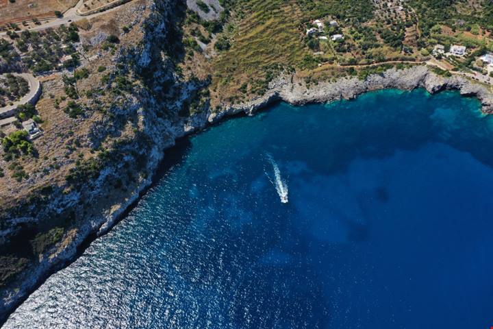 La piscina di Marina Serra è la vasca naturale più bella del Salento: ecco dove si trova