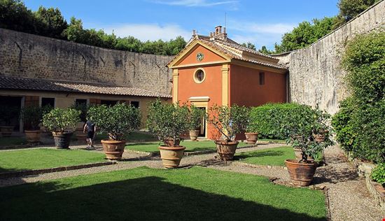 Castello di Belcaro Castello di Belcaro Di Sailko - Opera propria, CC BY 3.0, https://commons.wikimedia.org/w/index.php?curid=33691781 