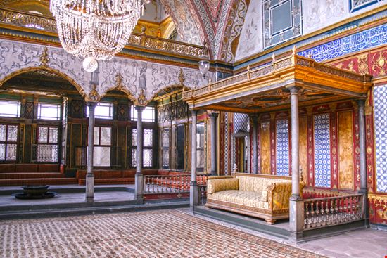 Palazzo di Topkapi Palazzo di Topkapi Patricia Hofmeester / Shutterstock.com  