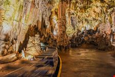 Grotte di Postumia