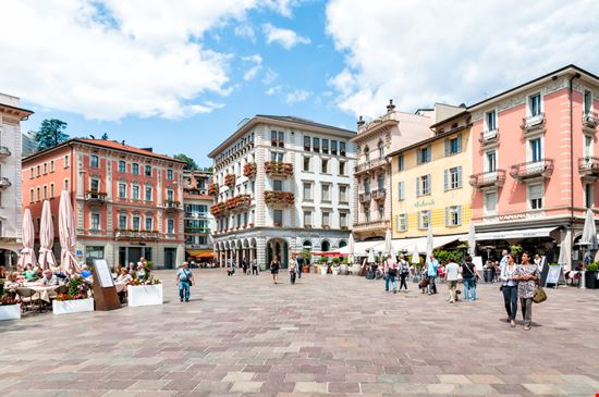 Lugano Lugano elesi / Shutterstock.com 