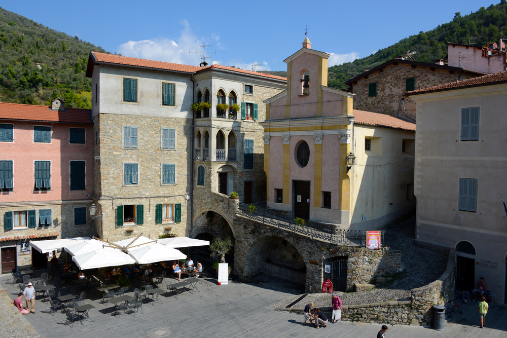 Il borgo delle stelle in Liguria è il posto ideale da visitare a inizio ottobre