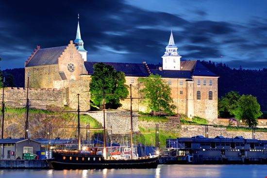Fortezza di Akershus di sera Fortezza di Akershus di sera  