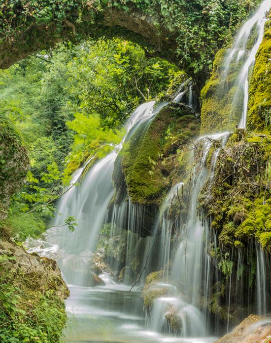 Le cascate dei capelli di Venere Il paradiso del Cilento Gerardo Iannone - Shutterstock.com 