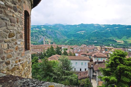 Bobbio Castello Malaspina Miti74 / Shutterstock.com 