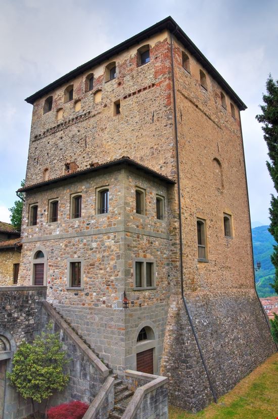 Bobbio Castello Malaspina Miti74 / Shutterstock.com 