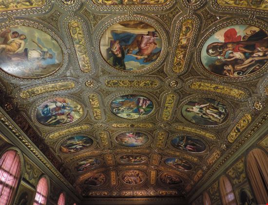 Biblioteca Marciana Biblioteca Marciana Bernard Barroso / Shutterstock.com 