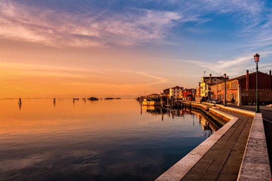 Pellestrina Pellestrina Climber 1959 - Shutterstock.com 