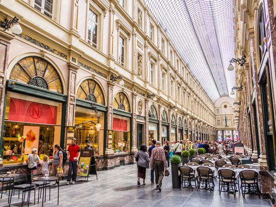 Galeries St. Hubert  Galeries St. Hubert  Takashi Images / Shutterstock.com 