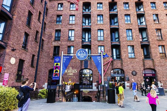 Museo dei Beatles Museo dei Beatles Debu55y - Shutterstock.com 