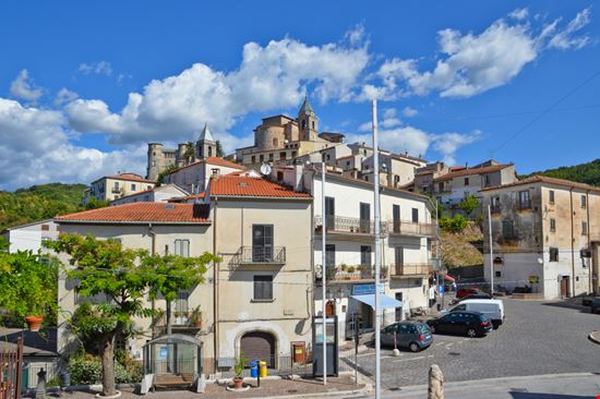 Carpinone Carpinone Giambattista Lazazzera - Shutterstock.com 