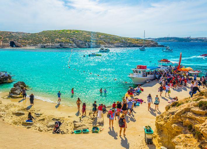 424011302190506_Comino-1068453150