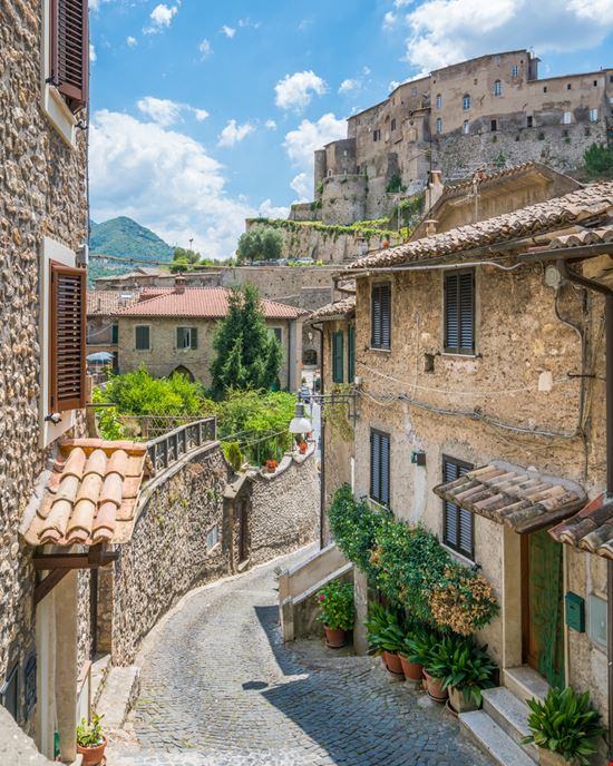 Subiaco Subiaco Stefano_Valeri / Shutterstock.com 