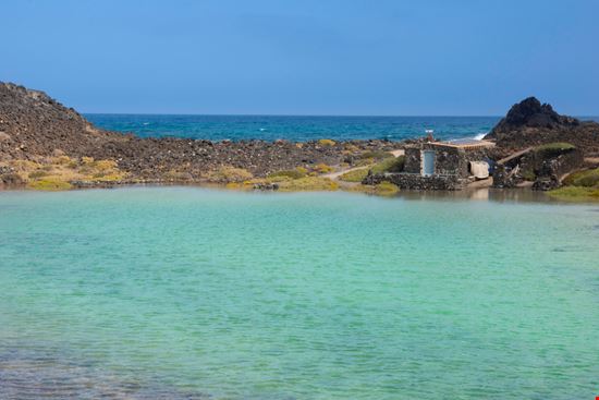 Fuerteventura Isla de Lobos Shutterstock.com 