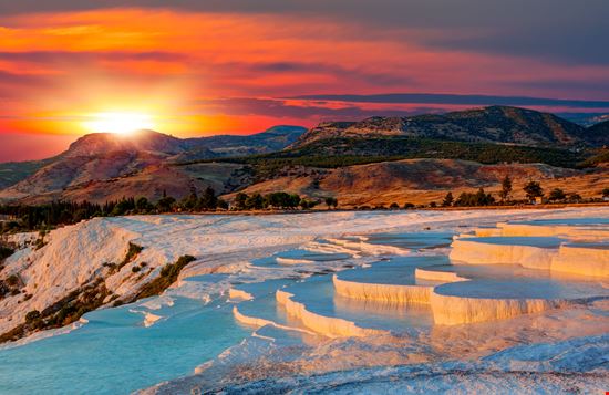 Pamukkale le scogliere stock.adobe.com 