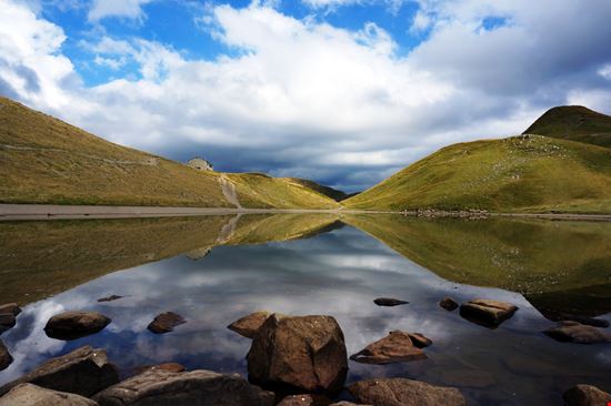 Lago Scaffaiolo Lago Scaffaiolo JSansuk - Shutterstock.com 