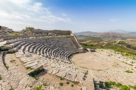 segesta  segesta  lebasi0601 - Shutterstock.com 