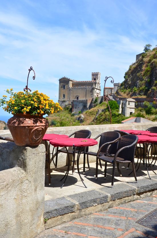 Chiesa di San Nicolò Chiesa di San Nicolò ClaudiaMMImages - Shutterstock.com 