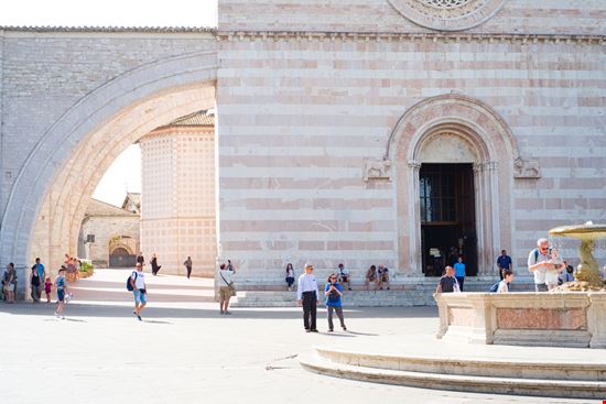 Basilica di Santa Chiara Basilica di Santa Chiara Cividin - Shutterstock.com 