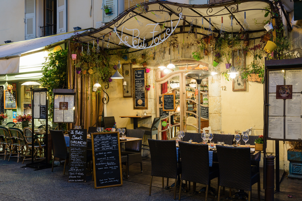 Mougins