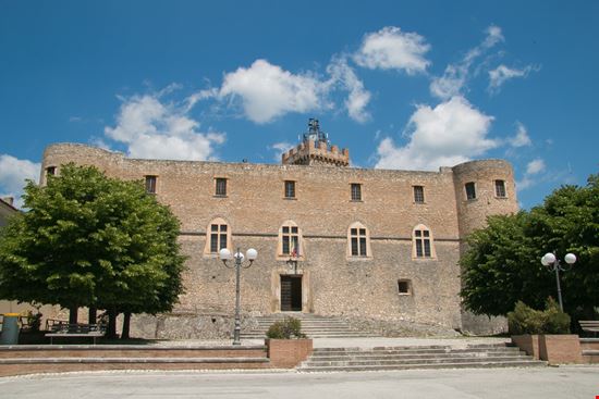 Capestrano Capestrano Buffy1982- Shutterstock.com 