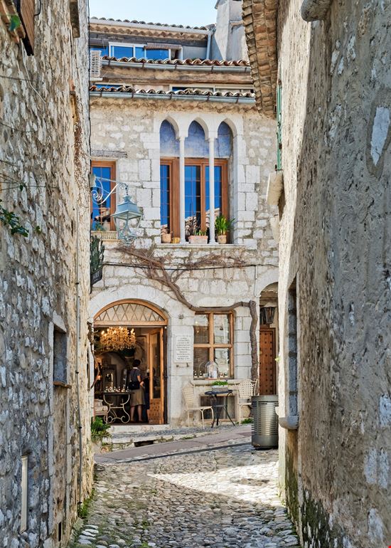 Saint-Paul-de-Vence Saint-Paul-de-Vence graemenicholson - Istockphoto.com 