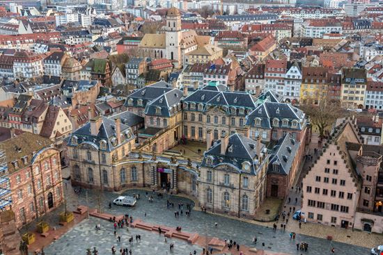 Palais Rohan Palais Rohan Leonid Andronov - Shutterstock.com 