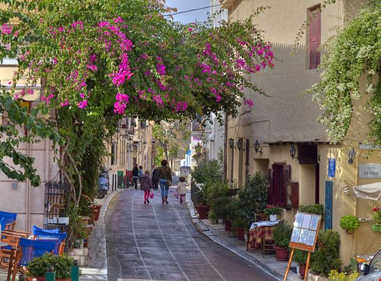 Atene La Plaka stock.adobe.com 