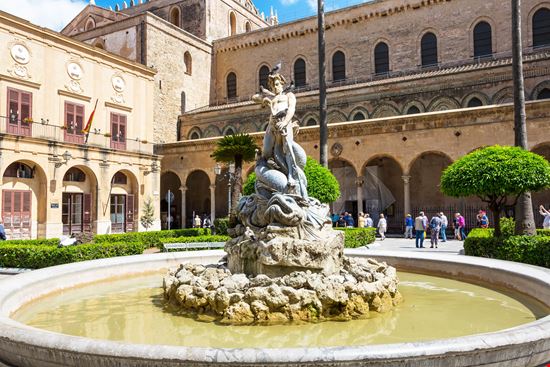 Monreale Chiostro stock.adobe.com 