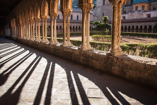 Monreale Chiostro stock.adobe.com 