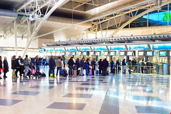 Aeroporto Francisco Sá Carneiro Aeroporto Francisco Sá Carneiro joyfull / Shutterstock.com 