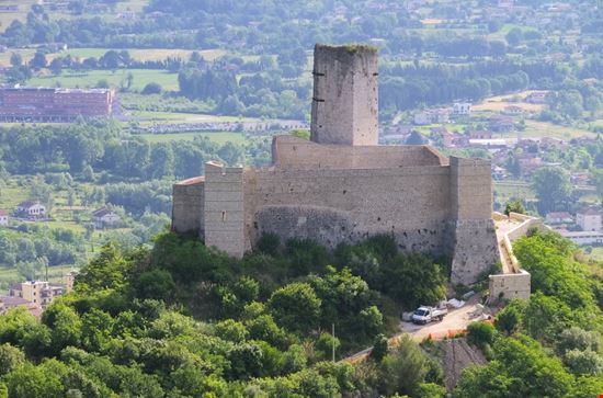 Rocca Ianula Rocca Ianula LianeM / Shutterstock.com 